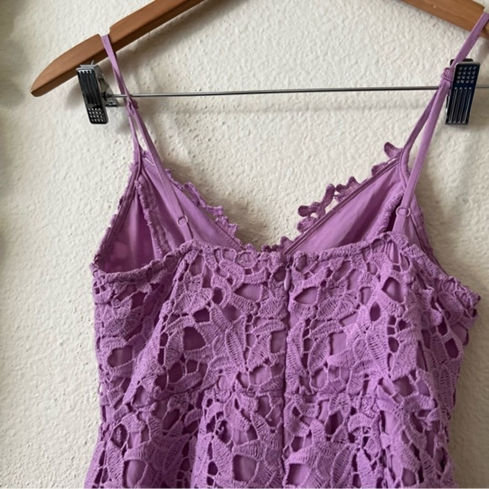 ASTR Orchid Purple Floral Lace A-Line Midi Dress - Picture 11 of 11